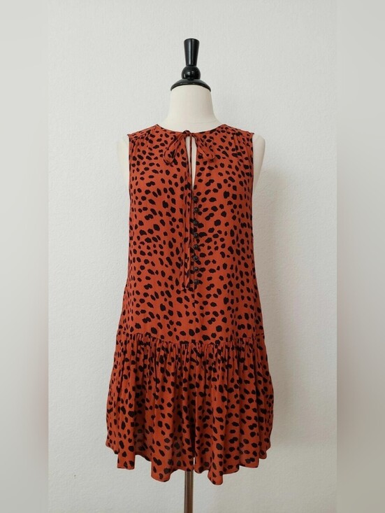 Dresses & Skirts - Sleeveless Rust Animal Print Tie-Neck Dress